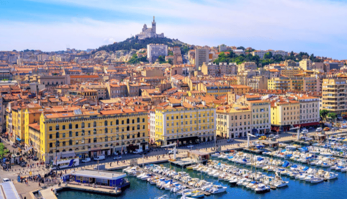 Marseille, 9ème ville où il y a le plus de magasins de cannabidiol