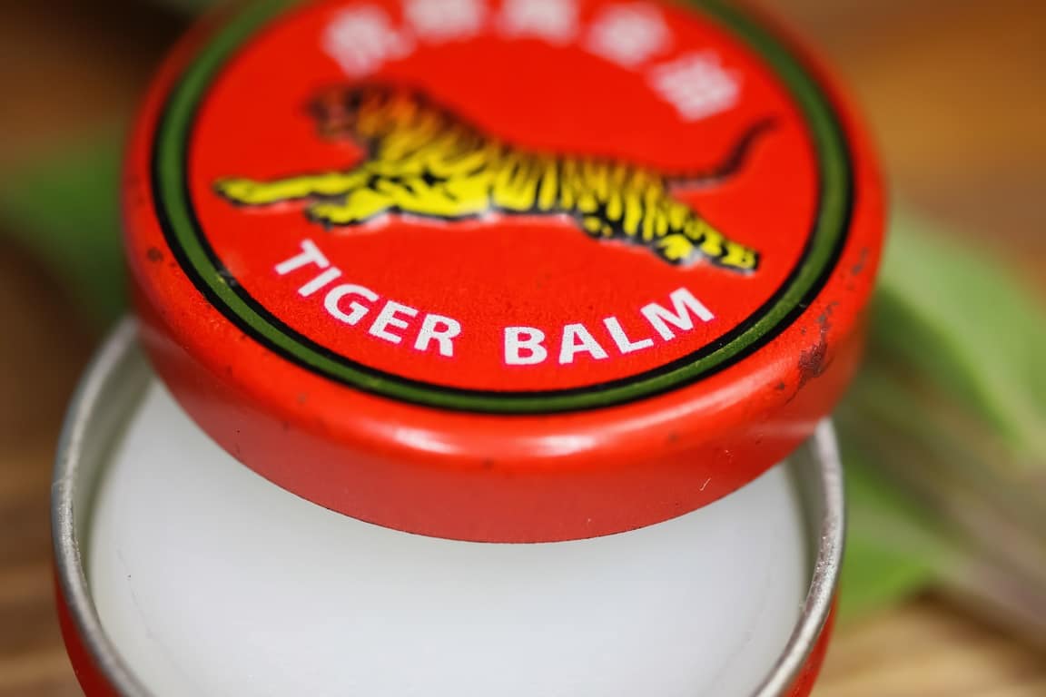 Différence Entre Le Baume Du Tigre Blanc Et Rouge Baume du Tigre Rouge vs Blanc: Découvrez la Différence en 2024